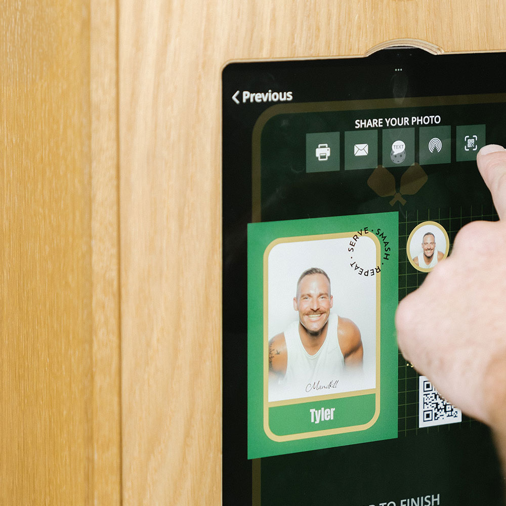 hellosocial-social-sharing2